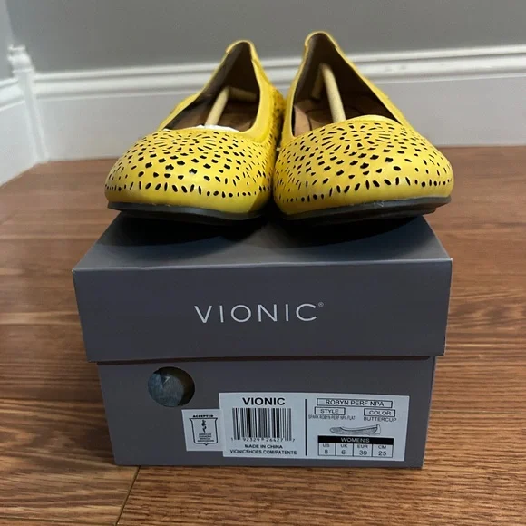 Vionic Robyn Perf Yellow Ballet Flats - Picture 2 of 7